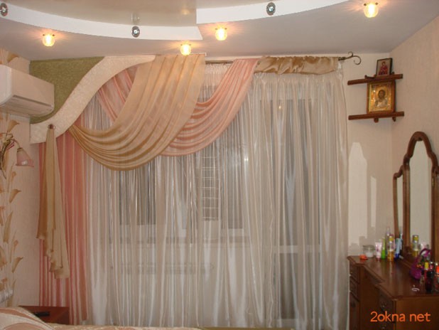 Фото - шторы с ламбрекеном