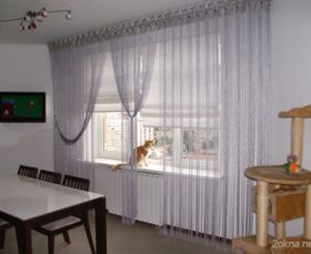 Веревочные шторы в интерьере кухни